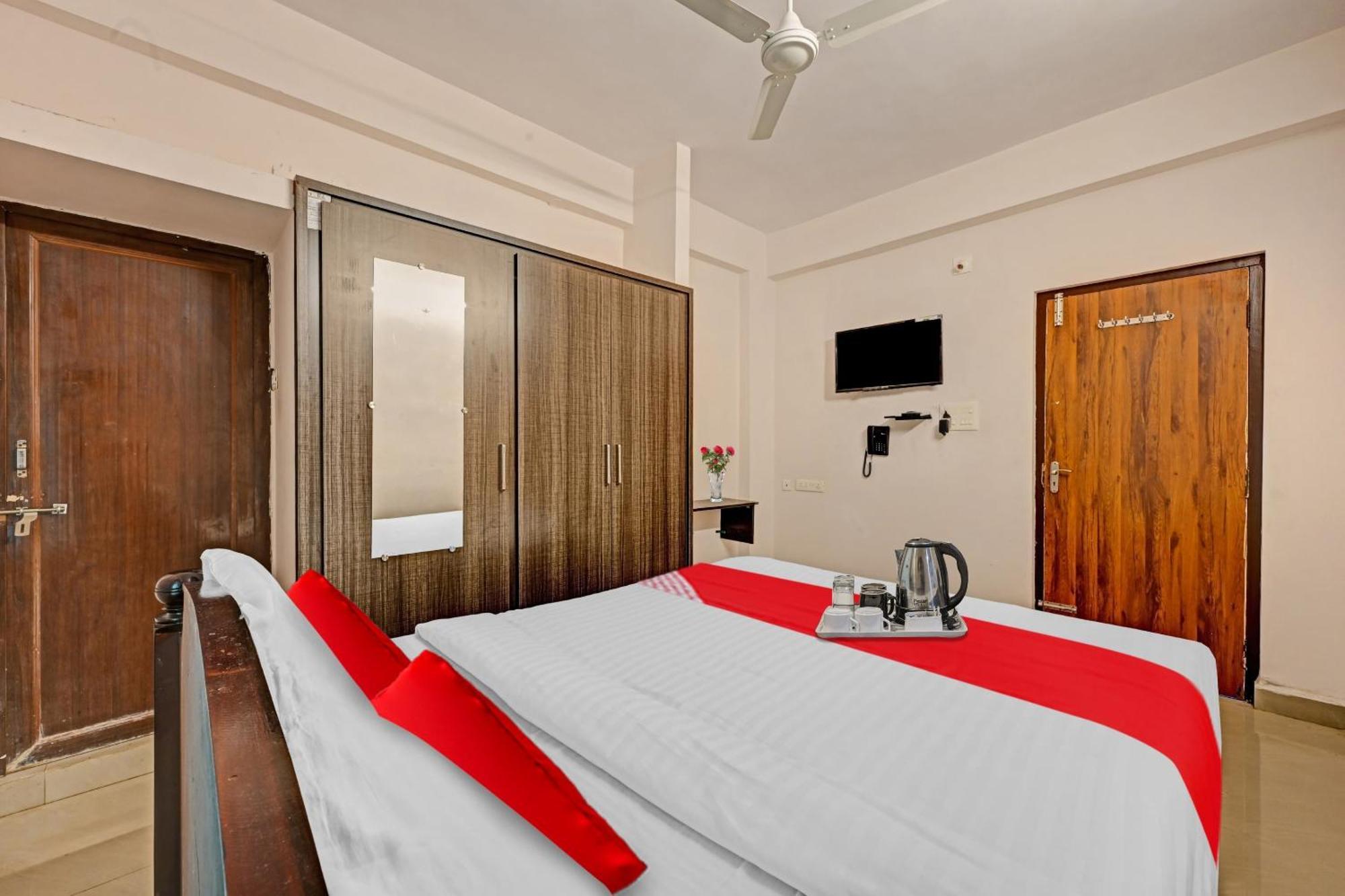 Hotel O Coastal Inn Luxury Service Apartments Какінада Екстер'єр фото